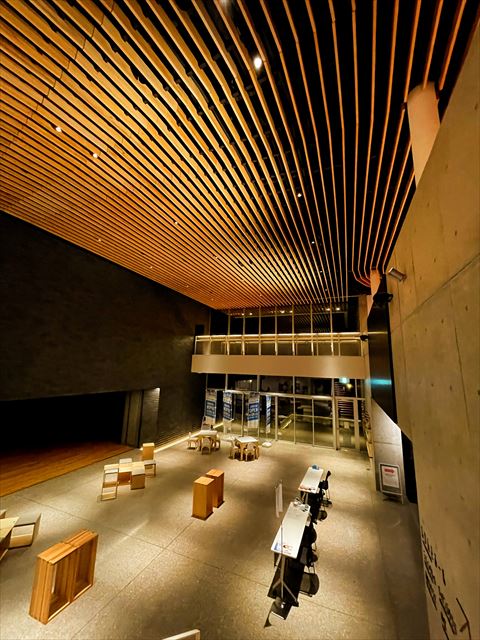 図４　1階交流ロビー