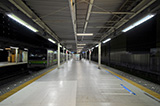 JR東日本　東神奈川駅ホーム照明