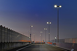 阪神高速道路２号淀川左岸線の照明